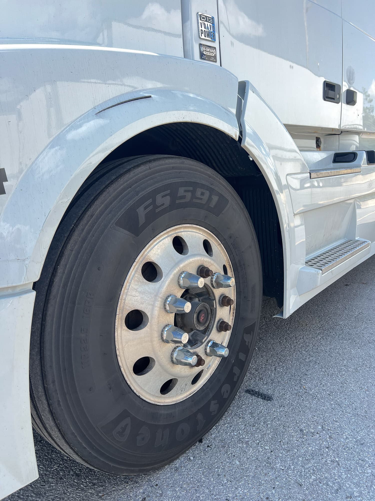 2018 Volvo VNL 670 — photo 5 of 13